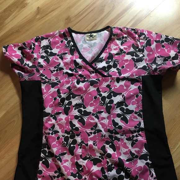 Scrubs - Picture 3 of 4